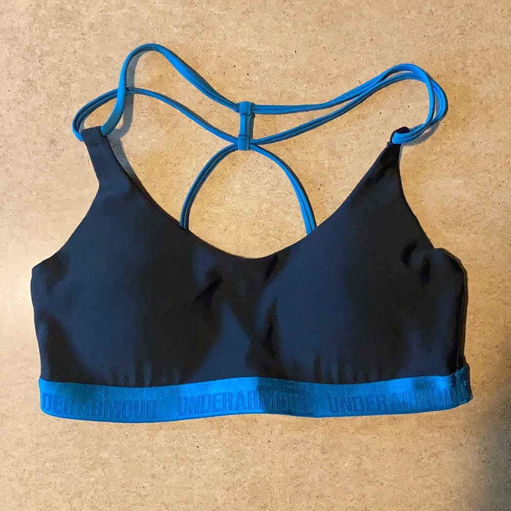 Under Armour Strappy Bra